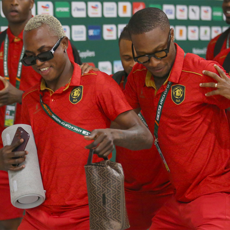 polo-de-sa-da-angola-lacatoni